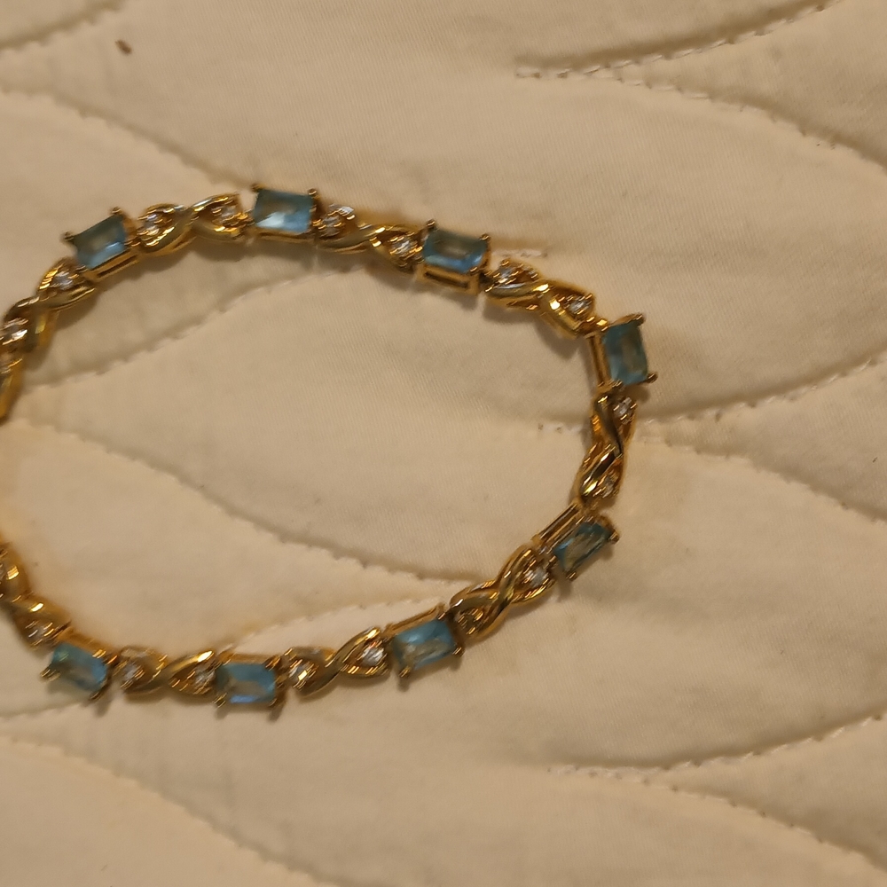 Elegant Gold and Blue Bracelet